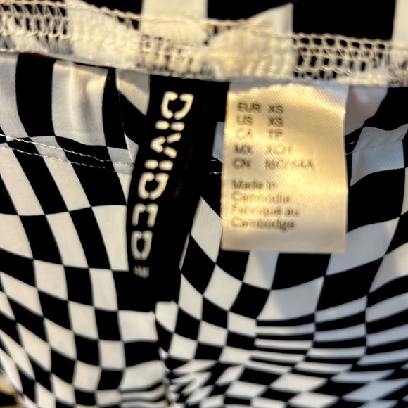 Women’s flare leggings Size XS worn once - Picture 6 of 7